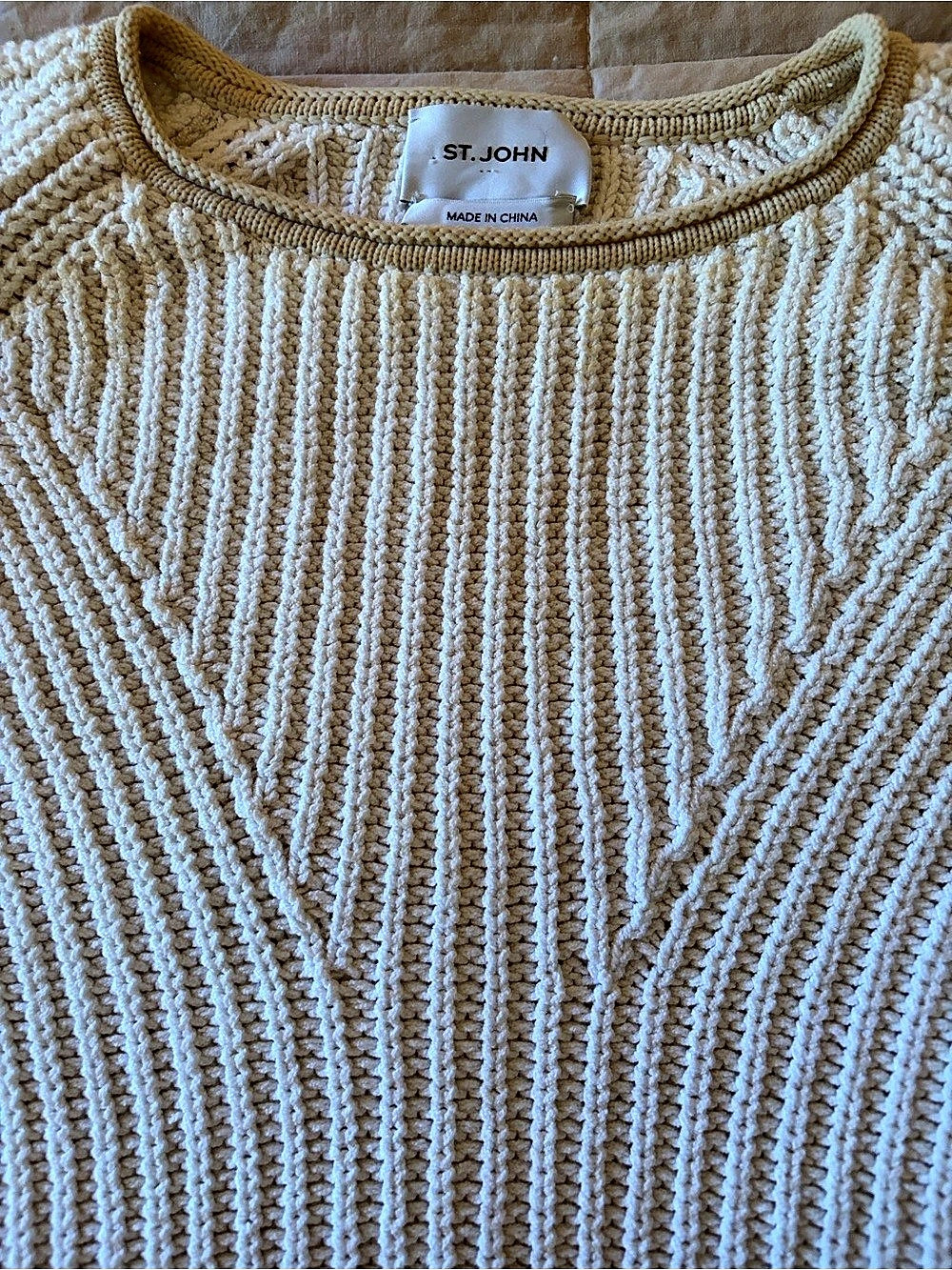 St. John Cream Geometric Knit Sweater Size Medium - Picture 4 of 8
